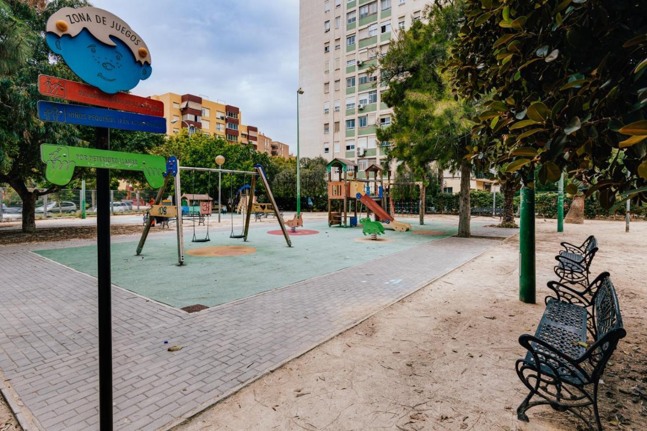 Apartamento Benjamin Rodriguez Alicante Esterno foto